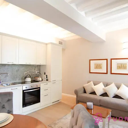 Apartment Garibaldi Parma