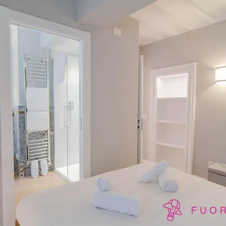 Garibaldi Apartment *
