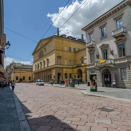 Garibaldi Apartment