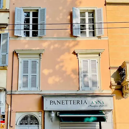 Apartment Garibaldi Parma